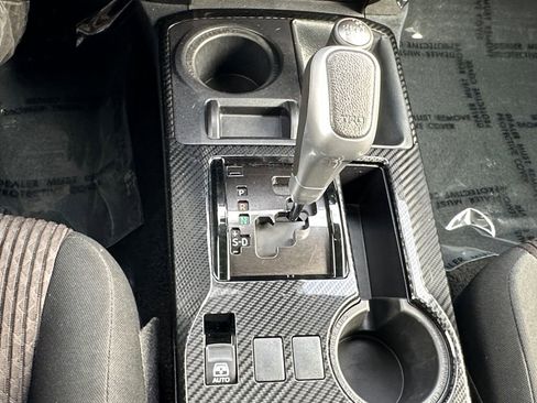 Used 2024 Toyota 4Runner TRD Off-Road image 17