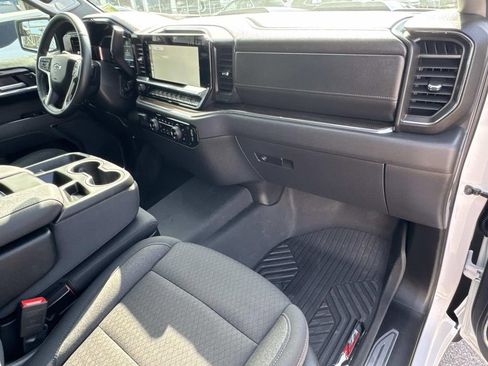 Used 2025 Chevrolet Silverado 1500 LT Trail Boss w/ Protection Package image 10