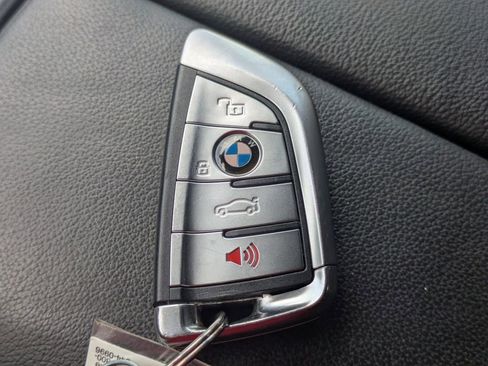 Used 2019 BMW X5 xDrive50i w/ Parking Assistance Package image 36