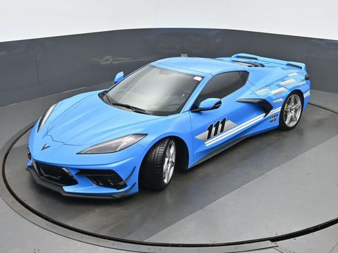 Used 2021 Chevrolet Corvette Stingray Preferred Cpe w/ Z51 Performance Package RWD image 31