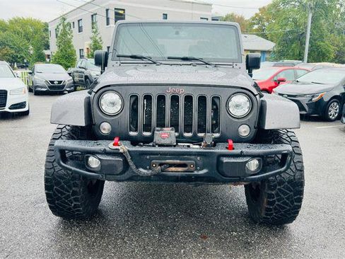 Used 2018 Jeep Wrangler Rubicon image 3