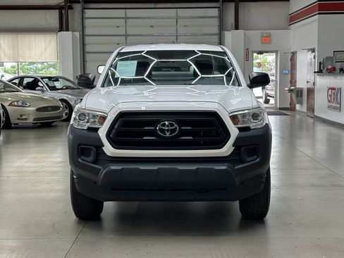 Used 2020 Toyota Tacoma SR image 6