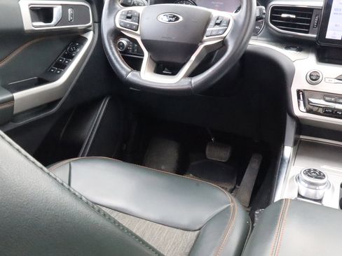 Used 2022 Ford Explorer Timberline AWD/4WD image 9