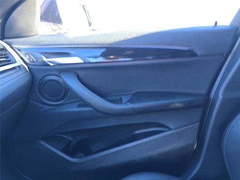 Used 2022 BMW X2 sDrive28i w/ Convenience Package image 25