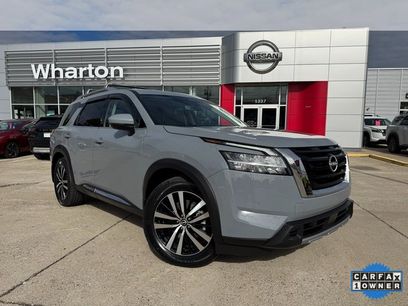 Used 2023 Nissan Pathfinder Platinum w/ Cargo Package