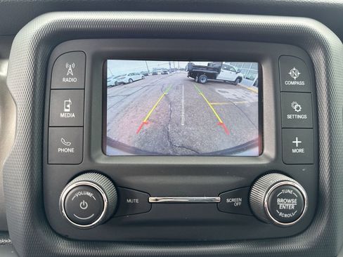 Used 2018 Jeep Wrangler Unlimited Sport S image 11