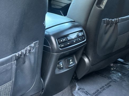 Used 2021 Hyundai Palisade Limited w/ Cargo Package FWD image 14