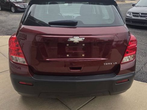 Used 2016 Chevrolet Trax LS FWD image 4