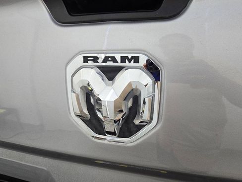 Used 2023 RAM 2500 Big Horn w/ Level 1 Equipment Group AWD/4WD image 9