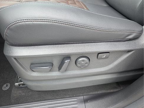 New 2026 Nissan Armada Platinum Reserve image 15