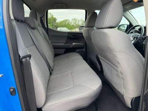 Used 2020 Toyota Tacoma SR5 image 24