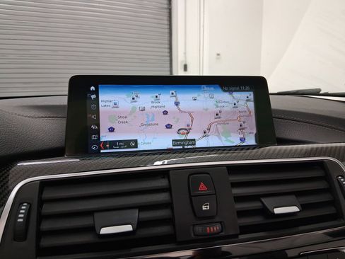 Used 2020 BMW M4 Convertible w/ Executive Package image 22