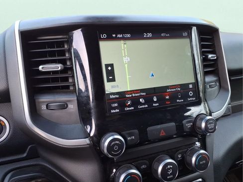 Used 2021 RAM 1500 Big Horn image 22