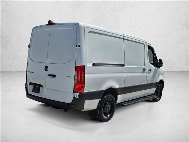 Used 2019 Mercedes-Benz Sprinter 1500 image 5