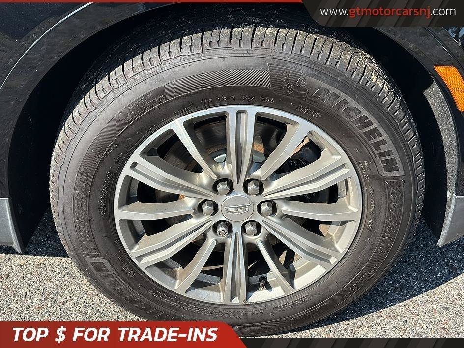 Used 2018 Cadillac XT5 Luxury w/ Driver Awareness Package AWD/4WD image 12