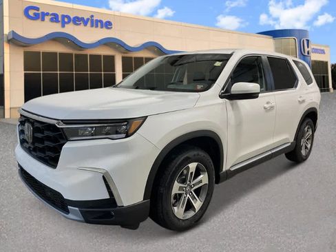 New 2025 Honda Pilot EX-L image 1