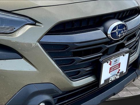 Used 2024 Subaru Outback Premium AWD/4WD image 29