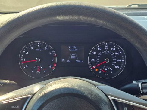 Used 2019 Kia Forte LXS FWD image 18
