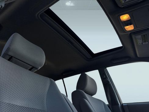 Used 2007 Toyota Highlander w/ 3rd Row image 16