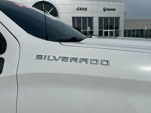 Used 2023 Chevrolet Silverado 1500 RST RWD image 17