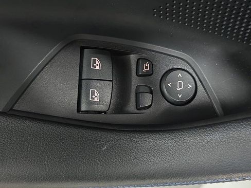 Used 2024 BMW M2 w/ Lighting Package RWD image 23