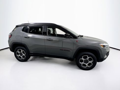 Used 2022 Jeep Compass Trailhawk w/ Trailhawk Elite Group image 4