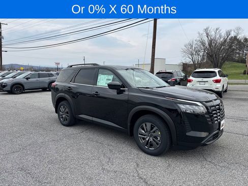 New 2026 Nissan Pathfinder SV w/ SV Premium Package AWD/4WD image 7