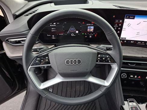 Used 2025 Audi Q5 Premium Plus w/ Premium Plus image 20