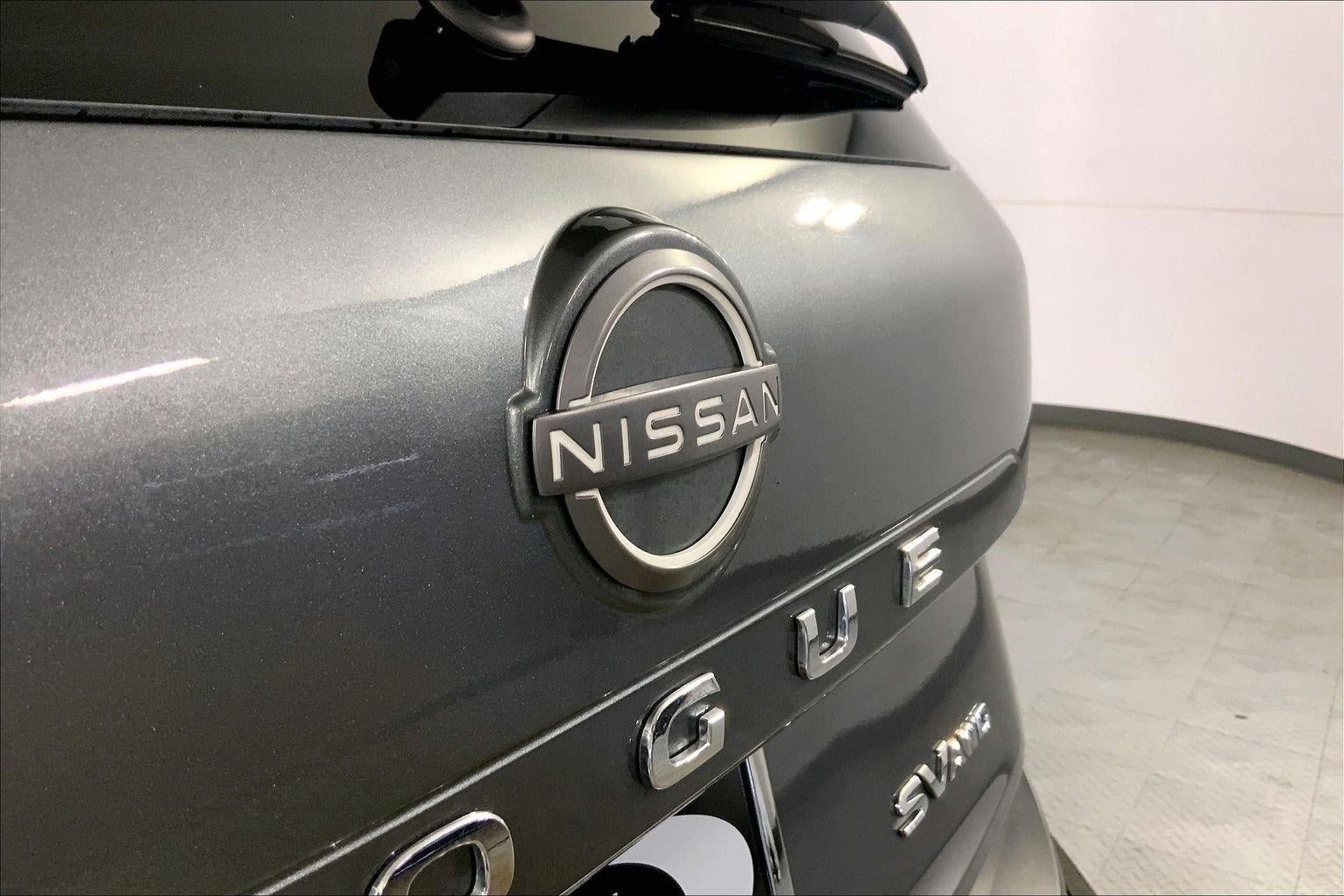 Used 2023 Nissan Rogue SV AWD/4WD image 29
