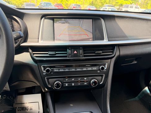 Used 2020 Kia Optima LX FWD image 27