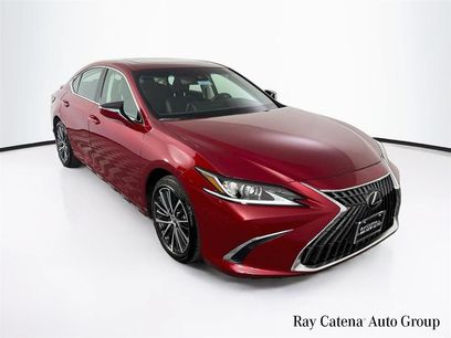 Certified 2025 Lexus ES 350 w/ Premium Package
