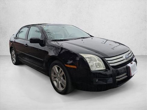 Used 2007 Ford Fusion SE FWD image 3