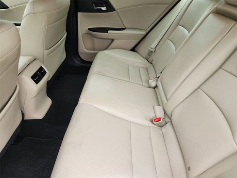 Used 2016 Honda Accord EX-L image 29
