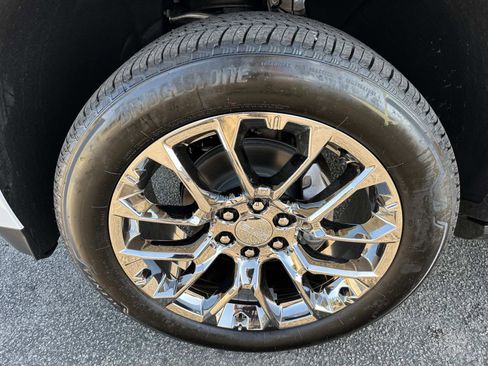 New 2026 GMC Yukon XL Denali w/ Sun & Power Step Package image 10