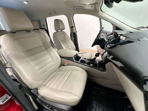 Used 2017 Ford Escape Titanium AWD/4WD image 22