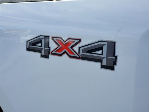 New 2026 Ford F250 XL w/ XL Chrome Package image 29