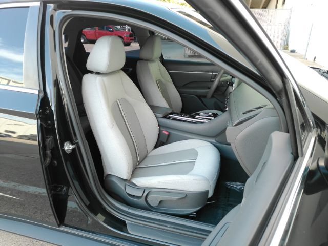 Used 2022 Hyundai Sonata SE FWD image 21