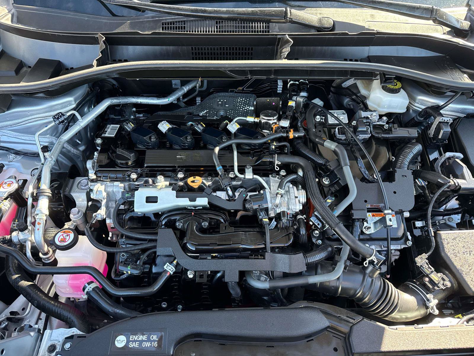 Used 2025 Toyota Corolla Cross AWD Hybrid image 9