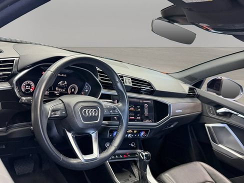 Used 2020 Audi Q3 2.0T Premium Plus w/ Premium Plus Package AWD/4WD image 15