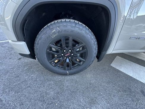 New 2026 GMC Sierra 1500 Pro w/ Graphite Edition image 11