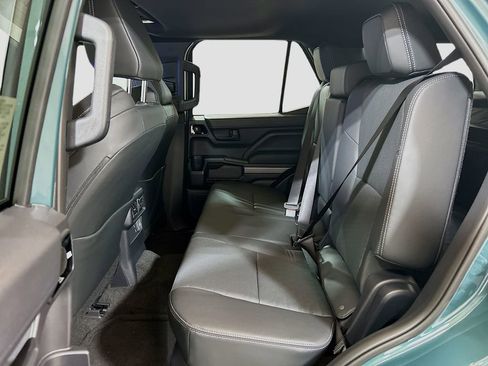 New 2026 Toyota 4Runner TRD Off-Road Premium AWD/4WD image 23