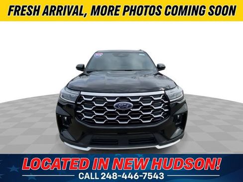 Used 2025 Ford Explorer Platinum w/ LUX Leather Package image 5