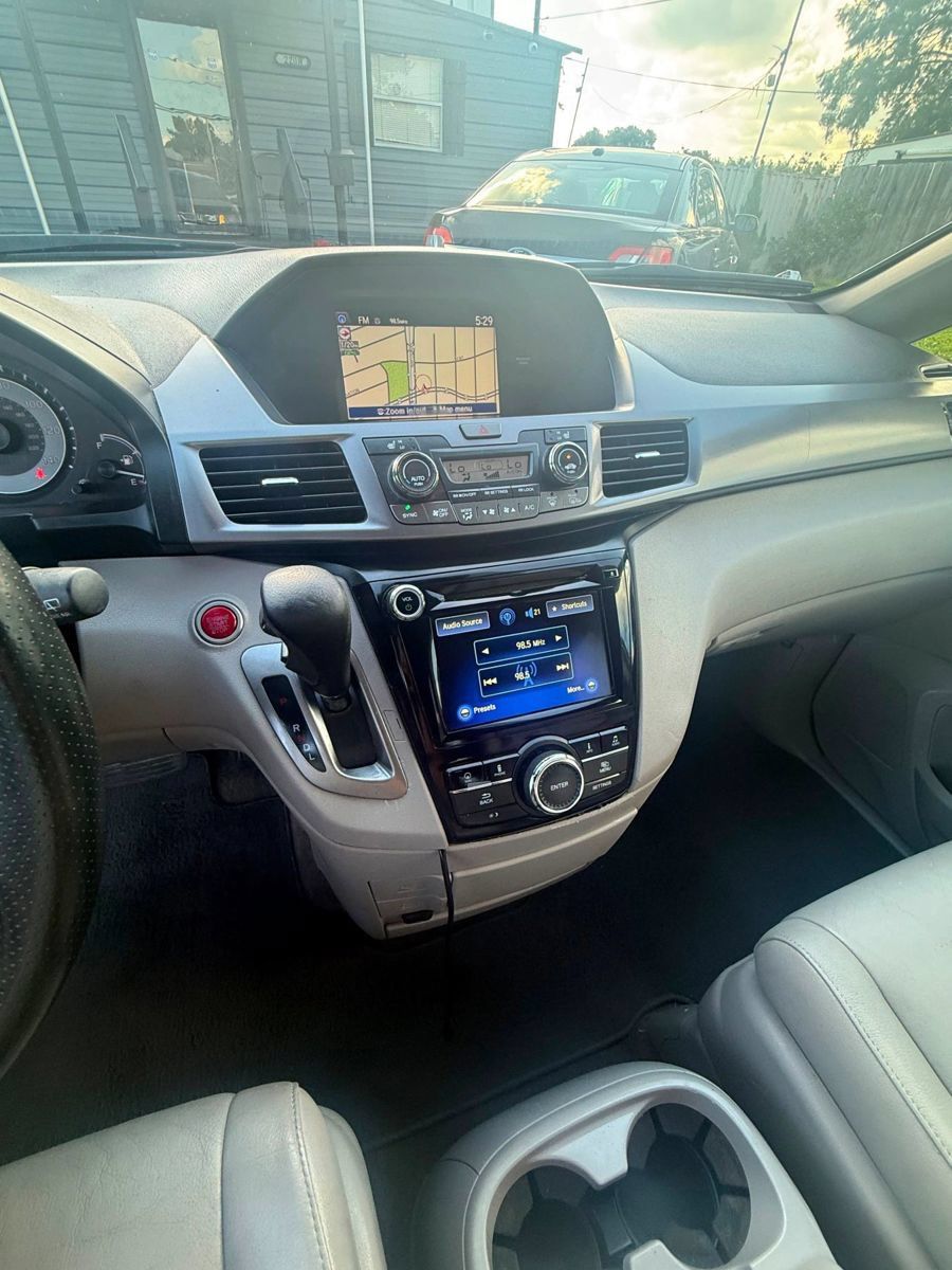 Used 2014 Honda Odyssey EX-L image 11
