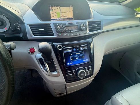 Used 2014 Honda Odyssey EX-L image 11