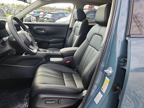 New 2026 Honda HR-V EX-L image 9