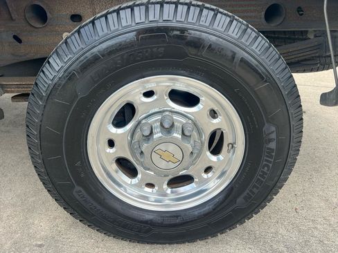 Used 2003 Chevrolet Silverado 1500 LS RWD image 15