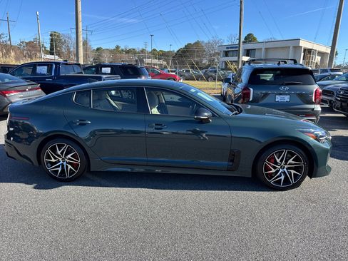 Used 2023 Kia Stinger GT-Line w/ Sun & Sound Package image 4