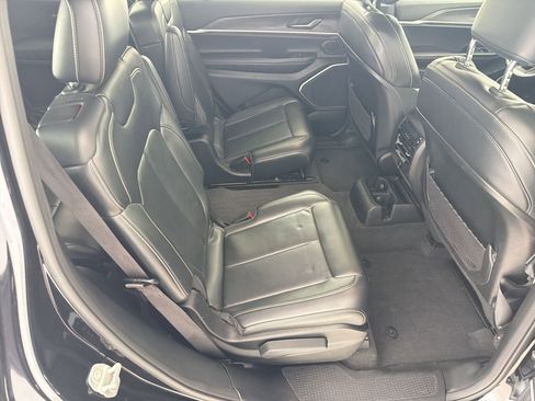 Used 2021 Jeep Grand Cherokee L Limited RWD image 29
