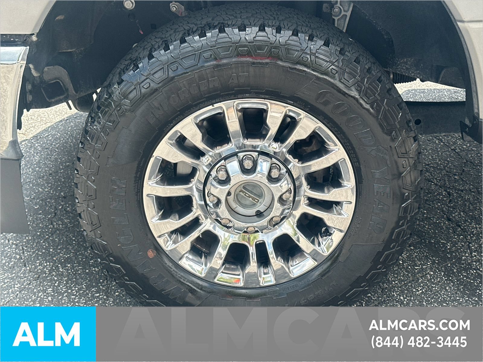 Used 2020 Ford F350 XLT w/ XLT Premium Package AWD/4WD image 12