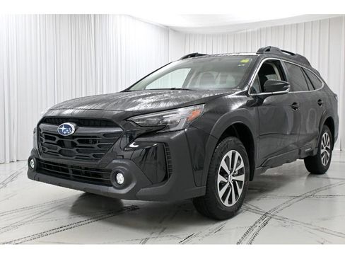 New 2025 Subaru Outback Premium image 4
